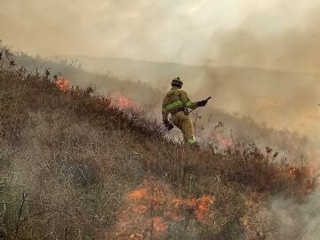 Imagen de archivo de un incendio en Cantabria