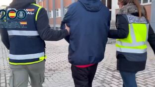 Detienen a un entrenador de f&uacute;tbol base en Coslada