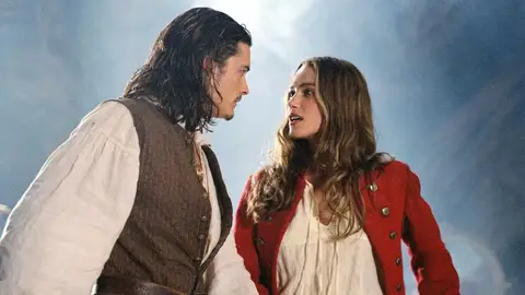 Orlando Bloom y Keira Knightley en Piratas del Caribe Orlando Bloom y Keira Knightley en Piratas del Caribe