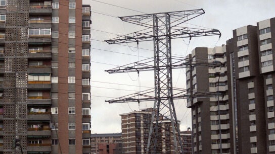 Imagen de archivo de una torre de electricidad