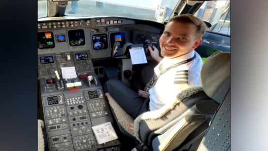 El piloto del avi&oacute;n