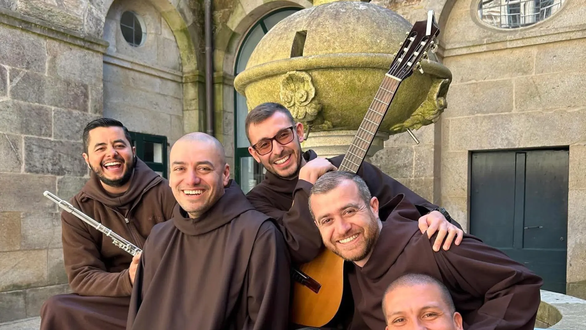 Los Hermanos Carmelitas Contemplativos Los Hermanos Carmelitas Contemplativos