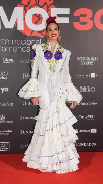 Jessica Bueno desfila en SIMOF 2025 Jessica Bueno desfila en SIMOF 2025