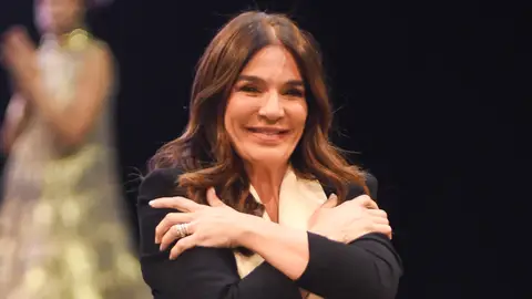 Raquel Bollo presenta emocionada sus diseños en SIMOF Raquel Bollo presenta emocionada sus diseños en SIMOF