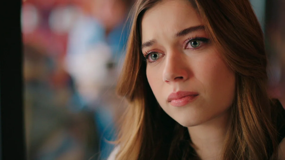 Seyran confiesa sus sentimientos y le pide a Pelin que se aleje para salvar su matrimonio