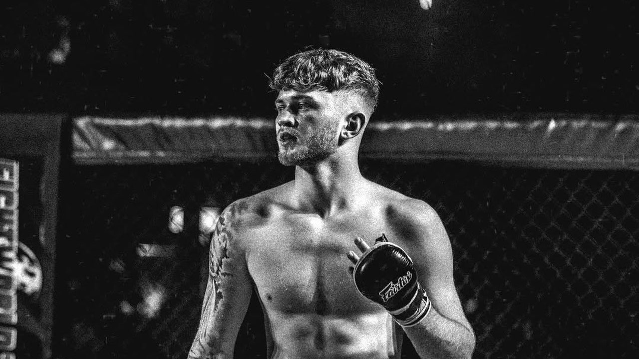 «Se ríen de mi Hasta en el Aeropuerto» «Se ríen de mi Hasta en el Aeropuerto»