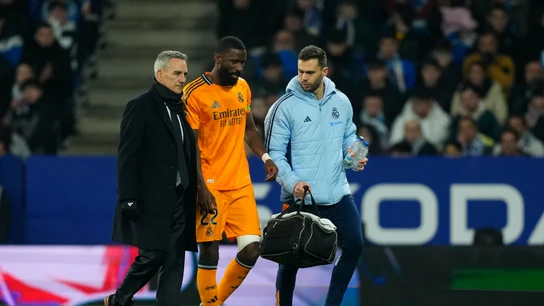 Antonio Rüdiger se marcha lesionado en el Espanyol-Real Madrid Antonio Rüdiger se marcha lesionado en el Espanyol-Real Madrid