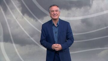 Roberto Brasero da la previsión del tiempo