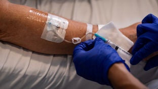 Un dolor bajo las costillas termin&oacute; en un inesperado diagn&oacute;stico de c&aacute;ncer
