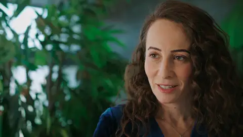 “¿Quién es esta señora?”: Kazim no puede dejar de fijarse en Esme, ¡qué transformación! “¿Quién es esta señora?”: Kazim no puede dejar de fijarse en Esme, ¡qué transformación!