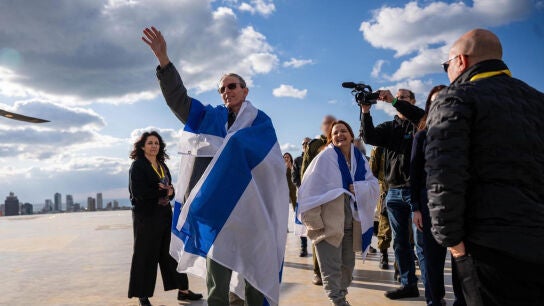 Uno de los tres israel&iacute;es liberados