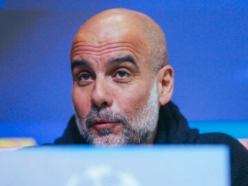 Guardiola durante la rueda de prensa previa al Manchester-Real Madrid