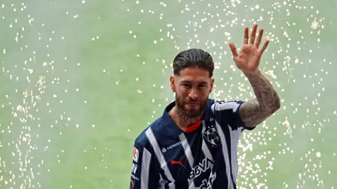 Sergio Ramos, en su presentación con Rayados de Monterrey Sergio Ramos, en su presentación con Rayados de Monterrey