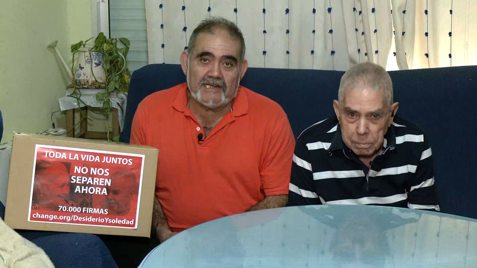 La lucha de un hijo para que no separen a sus padres, ambos con Alzhéimer: 