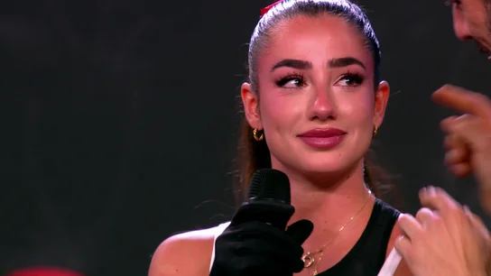 “No solo vales para la tele, sino para todo lo que te propongas”: Lola Lolita emociona a todos con su prueba en el rocódromo “No solo vales para la tele, sino para todo lo que te propongas”: Lola Lolita emociona a todos con su prueba en el rocódromo
