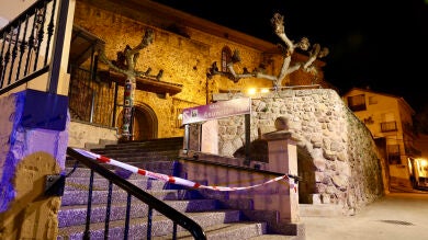 VÍDEO | Se derrumba la torre de la iglesia de la Asunción en Viguera, La Rioja