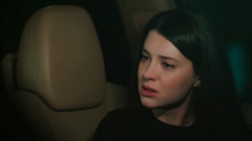  Pelin se rompe ante Ferit: "Podría haber sido feliz, pero ya no lo soy"