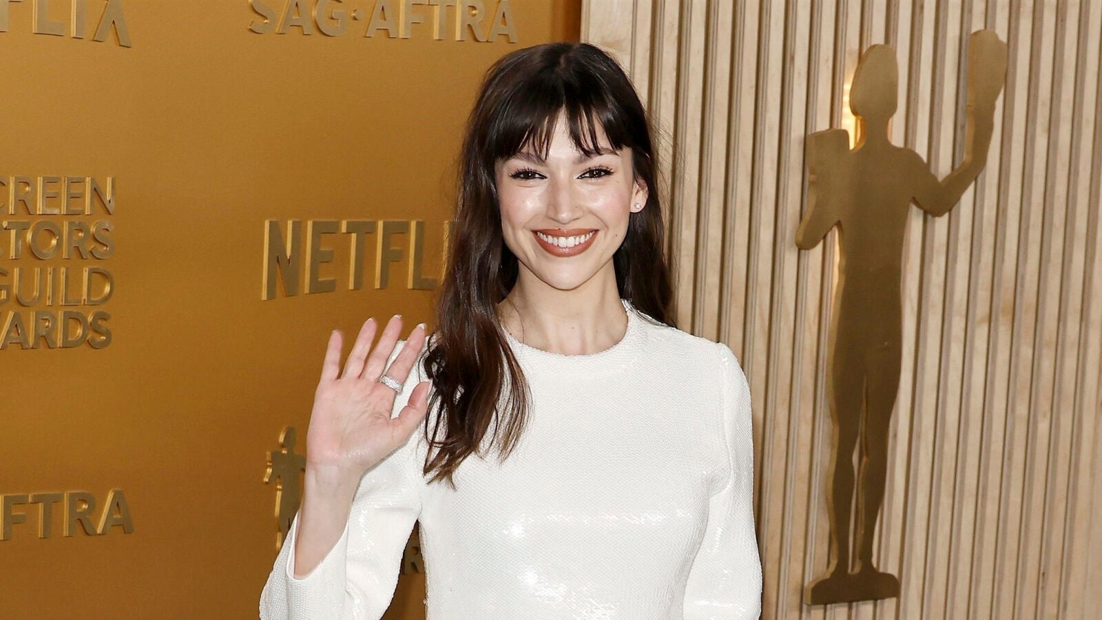 Los mejores looks de los SAG Awards 2025: del guiño español de Úrsula Corberó a las flores de Ariana Grande