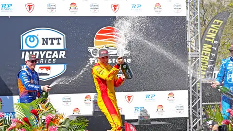 Álex Palou, en lo más alto del podio en el GP de St. Petersburg Álex Palou, en lo más alto del podio en el GP de St. Petersburg