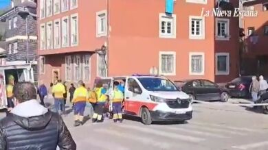 Grave explosión de gas en un edificio en Mieres: Al menos 18 heridos, tres de ellos graves
