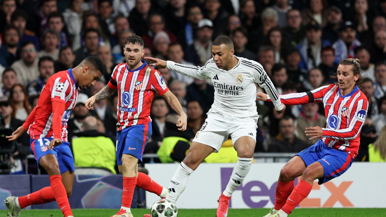 Mbappé, Duda Para El ‘Euroderbi’ de Champions Ante El Atlético por Un Golpe en El Tobillo Mbappé, Duda Para El ‘Euroderbi’ de Champions Ante El Atlético por Un Golpe en El Tobillo