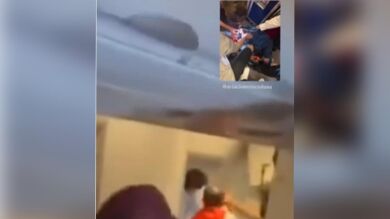 Un pasajero desata el pánico en pleno vuelo Madrid - Caracas al intentar abrir una de las puertas del avión 