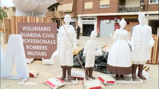Paiporta recibe un monumento solidario: "Es una alegr&iacute;a saber que, a pesar de la tragedia, tendremos fiesta y falla"
