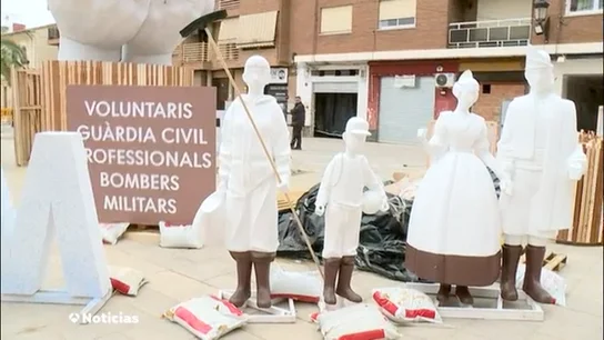 Paiporta recibe un monumento solidario: "Es una alegría saber que, a pesar de la tragedia, tendremos fiesta y falla" Paiporta recibe un monumento solidario: "Es una alegría saber que, a pesar de la tragedia, tendremos fiesta y falla"