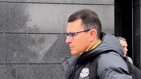 As&iacute; llegaba Carles Mi&ntilde;arro al hotel de concentraci&oacute;n