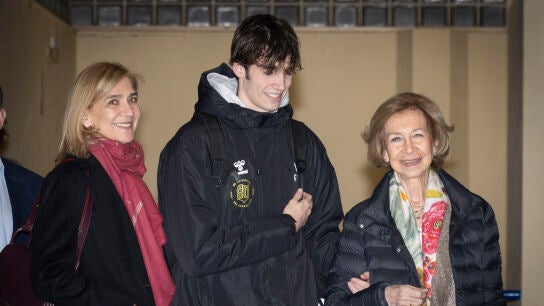 La infanta Cristina, su hijo Pablo Urdangarin y la reina Sof&iacute;a