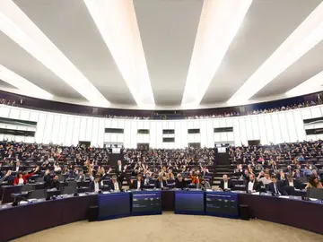 Votación en el pleno del Parlamento Europeo en Estrasburgo Votación en el pleno del Parlamento Europeo en Estrasburgo