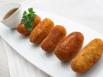 Croquetas de rabo de ternera, de Karlos Arguiñano: "Animaros a hacer esta receta porque os va a entusiasmar"
