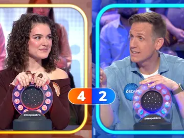 ¡Qué ‘Bandido’! Así trata de engañar Óscar Martínez a Carla Domínguez en su estreno en La Pista ¡Qué ‘Bandido’! Así trata de engañar Óscar Martínez a Carla Domínguez en su estreno en La Pista