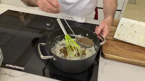 Sazónala, incorpórale el rabo desmigado Sazónala, incorpórale el rabo desmigado