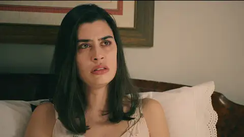 Jesús, cansado de luchar contra su familia, planea marcharse con Julia a París: “Uno debe hacer lo que sea por sus hijos” Jesús, cansado de luchar contra su familia, planea marcharse con Julia a París: “Uno debe hacer lo que sea por sus hijos”