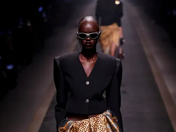 Desfile de Versace en la Fashion Week de París 2025 Desfile de Versace en la Fashion Week de París 2025