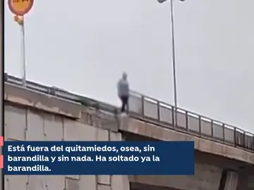 El héroe que evitó un suicidio. El héroe que evitó un suicidio.