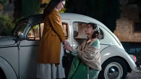 Marta va a visitar a Fina tras casarse con Pelayo: “Quiero una noche de bodas con la persona que ocupa mi corazón” Marta va a visitar a Fina tras casarse con Pelayo: “Quiero una noche de bodas con la persona que ocupa mi corazón”