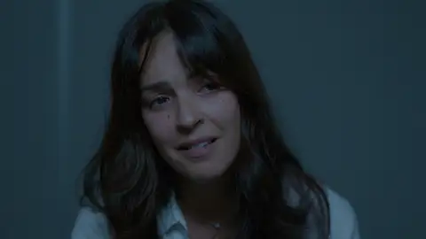 ¿Edu es fruto de su imaginación?: la policía cree que Ángela ha perdido la cabeza ¿Edu es fruto de su imaginación?: la policía cree que Ángela ha perdido la cabeza