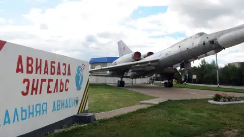 Base aérea de Engels, en Rusia Base aérea de Engels, en Rusia