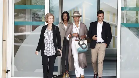 La reina Sofía, la infanta Elena, Victoria Federica y Froilán La reina Sofía, la infanta Elena, Victoria Federica y Froilán