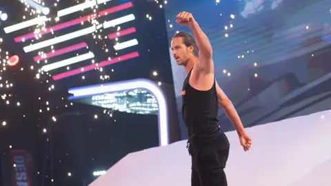 “No eres el mejor bailarín”: Feliciano se esfuerza al máximo con una nueva coreografía “No eres el mejor bailarín”: Feliciano se esfuerza al máximo con una nueva coreografía