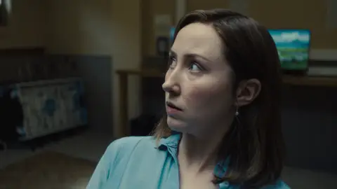 Erin Doherty como Briony Ariston en Adolescencia Erin Doherty como Briony Ariston en Adolescencia