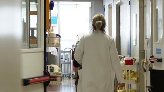 Comienza el juicio contra las dos facultativas que que vieron a Aitor, el ni&ntilde;o de ocho a&ntilde;os que muri&oacute; por peritonitis