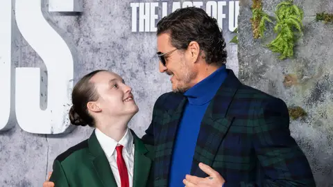Bella Ramsey y Pedro Pascal en la premiere de la temporada 2 de The Last of Us Bella Ramsey y Pedro Pascal en la premiere de la temporada 2 de The Last of Us