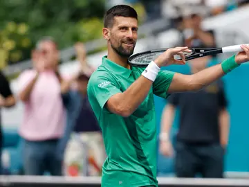 Novak Djokovic celebra su victoria ante Dimitrov en Miami Novak Djokovic celebra su victoria ante Dimitrov en Miami