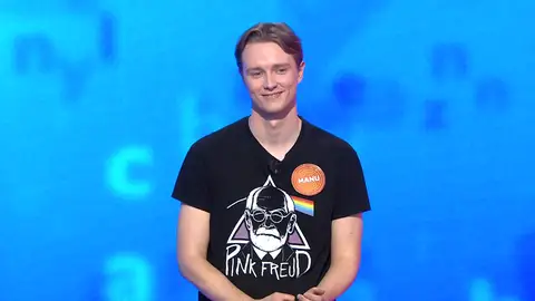 El sorprendente final del poema de Manu a los invitados con su verso para Laura Escanes El sorprendente final del poema de Manu a los invitados con su verso para Laura Escanes