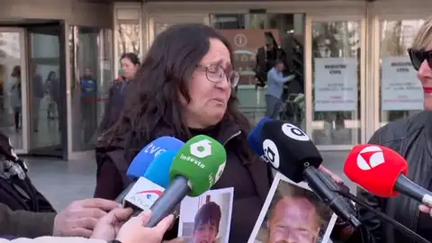 Una víctima de la dana: "nadie vino a rescatarnos y mi hijo muerto a mi lado" Una víctima de la dana: "nadie vino a rescatarnos y mi hijo muerto a mi lado"