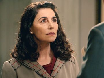 Dami&aacute;n le pide a Digna que deje de trabajar en casa de los De la Reina tras hacer p&uacute;blica su relaci&oacute;n con don Pedro 