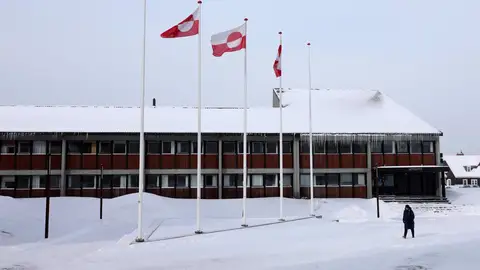 Cuatro partidos llegan a un acuerdo para formar un gobierno de coalición en Groenlandia Cuatro partidos llegan a un acuerdo para formar un gobierno de coalición en Groenlandia